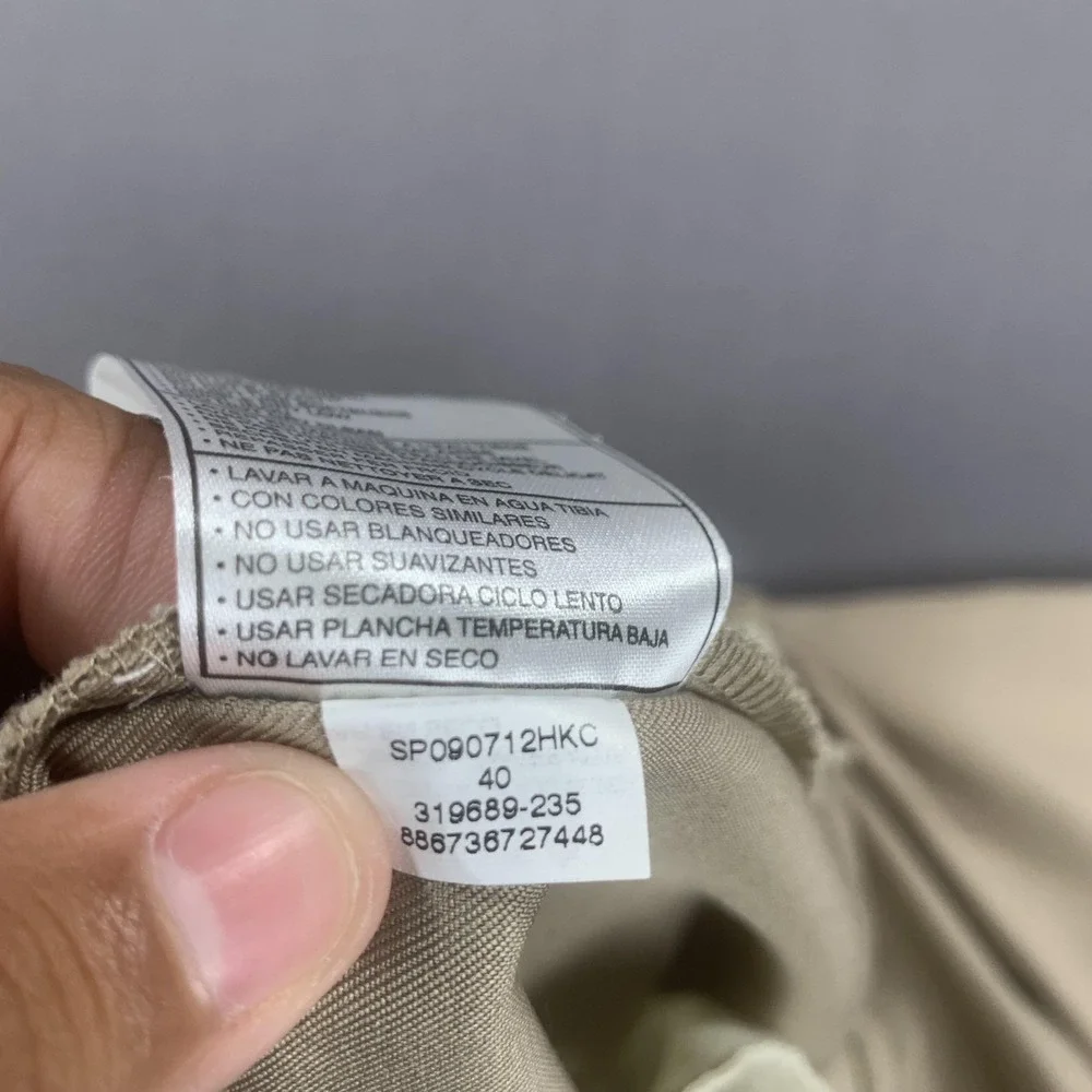 Nike Golf Tour Shorts Men 40 Khaki‎ Pleated Performance Sticky Waist Stretch EUC